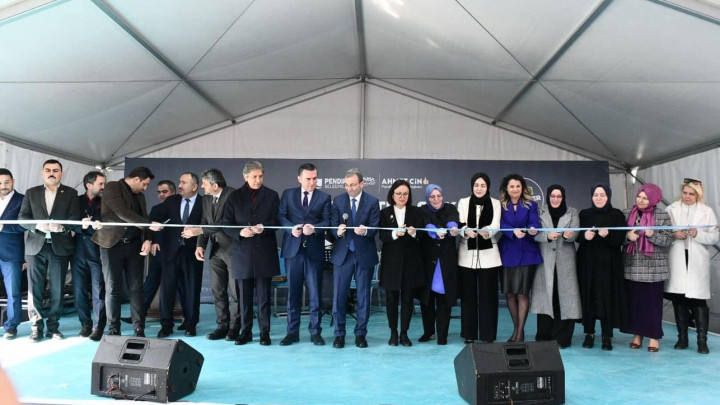 Kurtköy Kültür Sokağı ve Semt Merkezimizin Açılışı